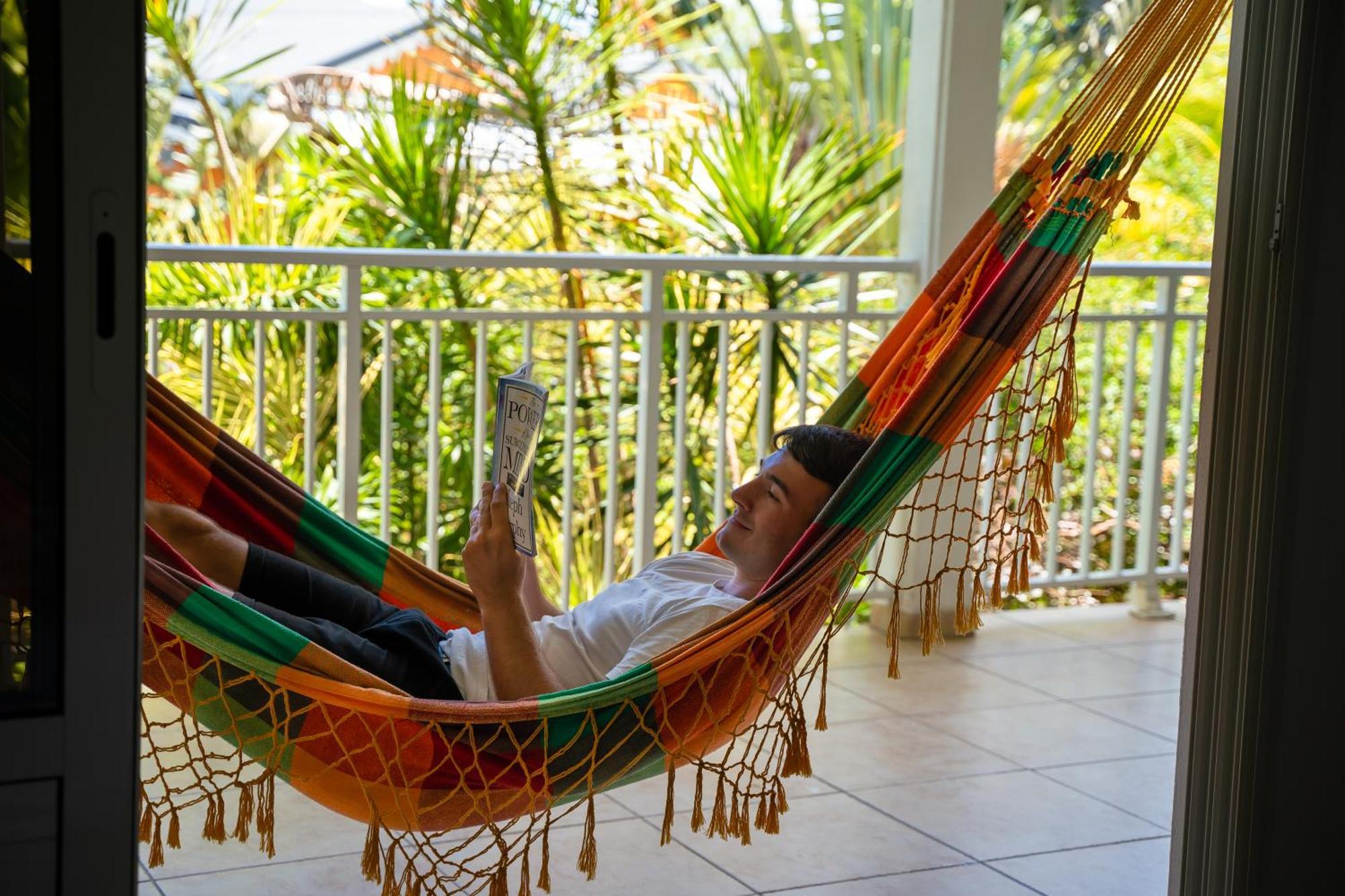 Tropicana Suites Deshaies Extérieur photo