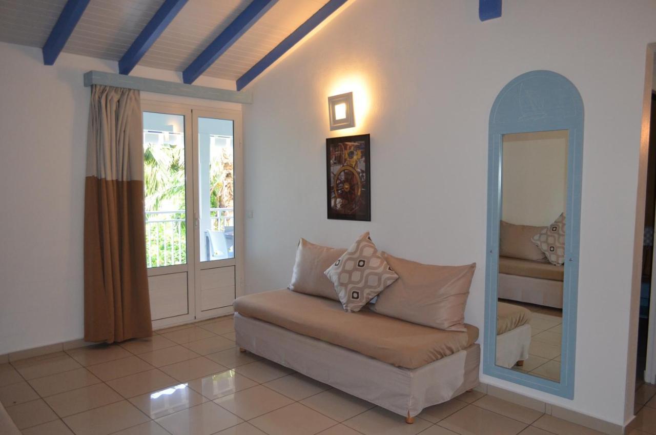 Tropicana Suites Deshaies Extérieur photo