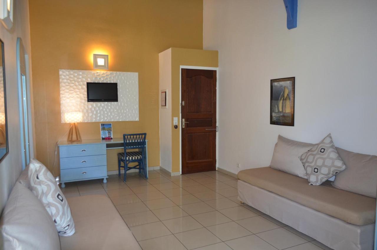 Tropicana Suites Deshaies Extérieur photo
